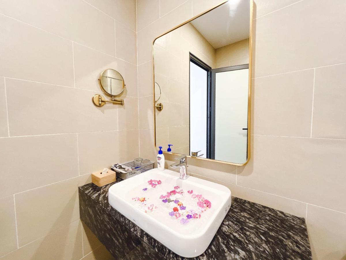 Lam'S Beach Homestay 판티엣 외부 사진